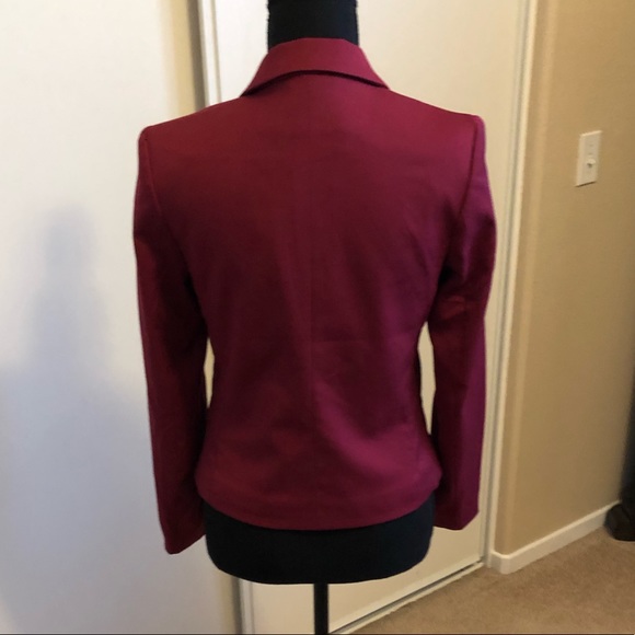 H&M Divided (Juniors) Burgundy Blazer - Picture 2 of 8
